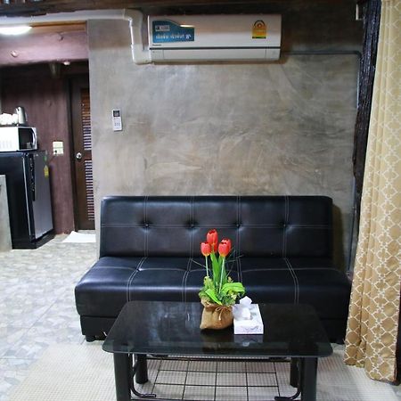 Hotel Papa'S Garden Doi Saket Exteriér fotografie