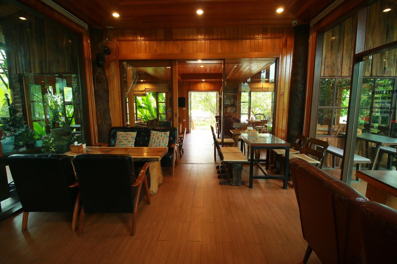 Hotel Papa'S Garden Doi Saket Exteriér fotografie