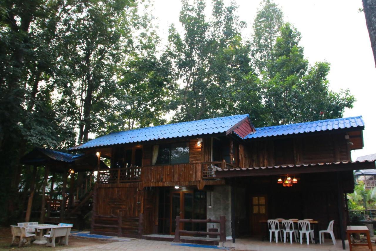 Hotel Papa'S Garden Doi Saket Exteriér fotografie